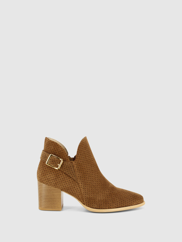 Botins com Fecho em Camel
